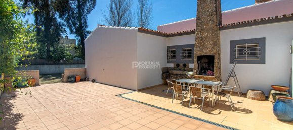 3 Schlafzimmer Villa in Quarteira, Portugal, Nr. 131069 4