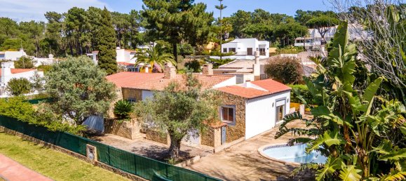 3 Schlafzimmer Villa in Quarteira, Portugal, Nr. 131069 2