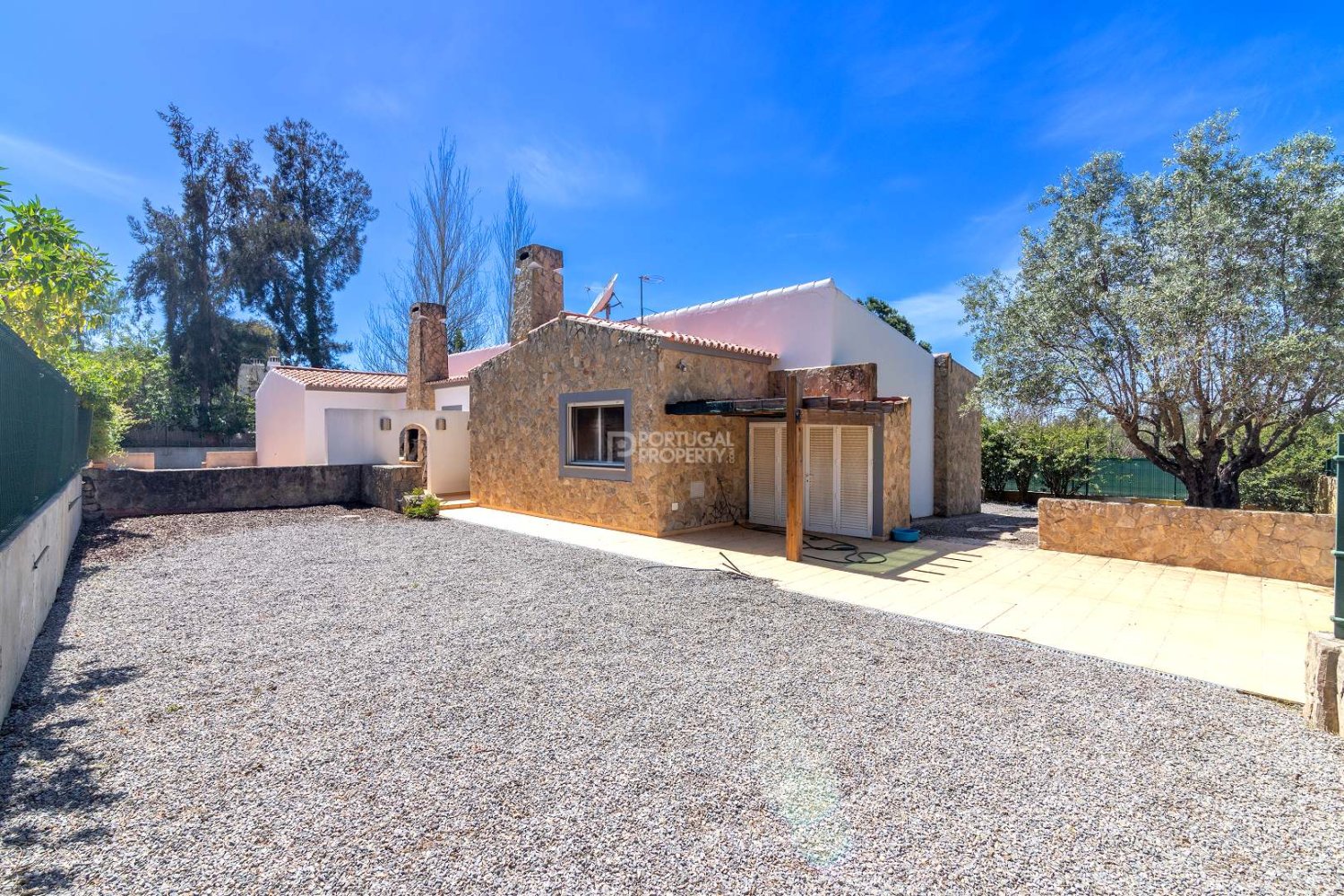 3 Schlafzimmer Villa in Quarteira, Portugal, Nr. 131069