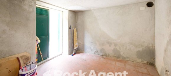 2 bedrooms Villa in Serra Riccò, Italy No. 15333 10