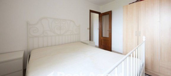 2 bedrooms Villa in Serra Riccò, Italy No. 15333 29