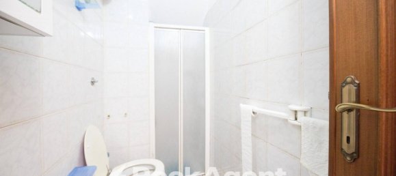 2 bedrooms Villa in Serra Riccò, Italy No. 15333 23