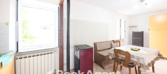 2 bedrooms Villa in Serra Riccò, Italy No. 15333 19
