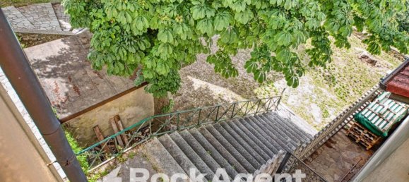 2 bedrooms Villa in Serra Riccò, Italy No. 15333 36