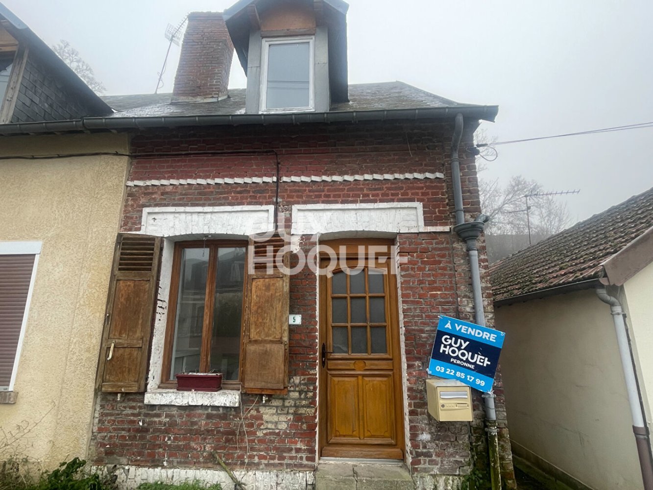 2 bedrooms House in Peronne, France No. 248110