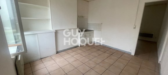 2 bedrooms House in Peronne, France No. 248110 2