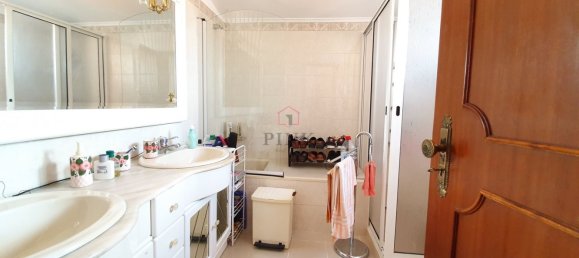 5 bedrooms House in Funchal, Portugal No. 17076 23