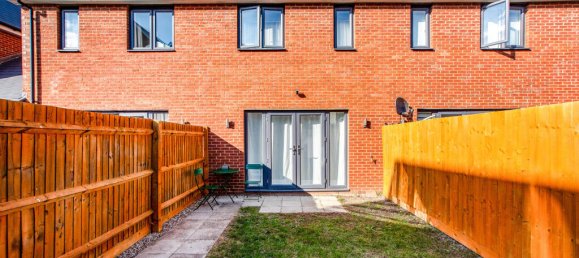 2 bedrooms House in Gravesend, United Kingdom No. 10749 36