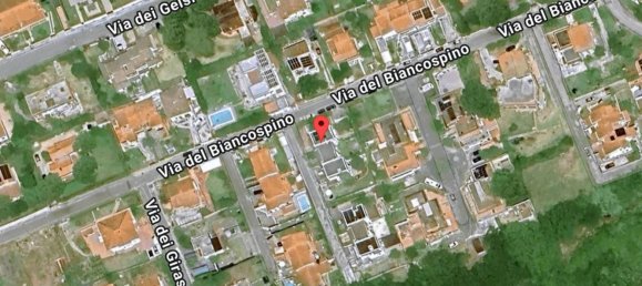 6 rooms House in Anzio, Italy No. 200790 2