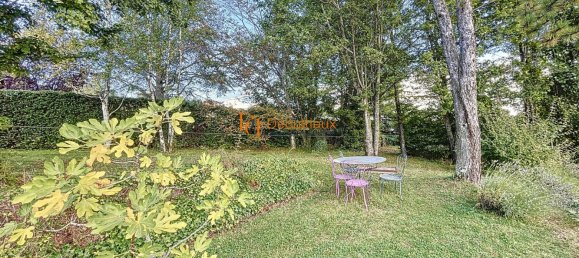 3 bedrooms Villa in Rhone, France No. 273685 4