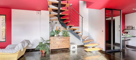 3 bedrooms Villa in Rhone, France No. 273685 11