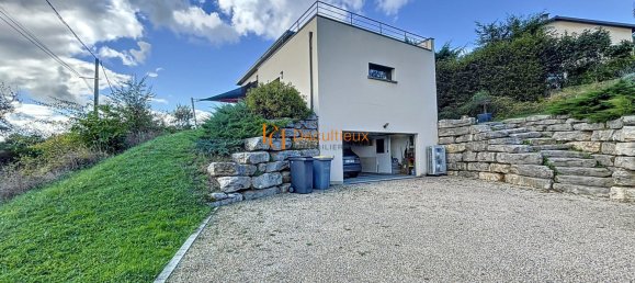 3 bedrooms Villa in Rhone, France No. 273685 39