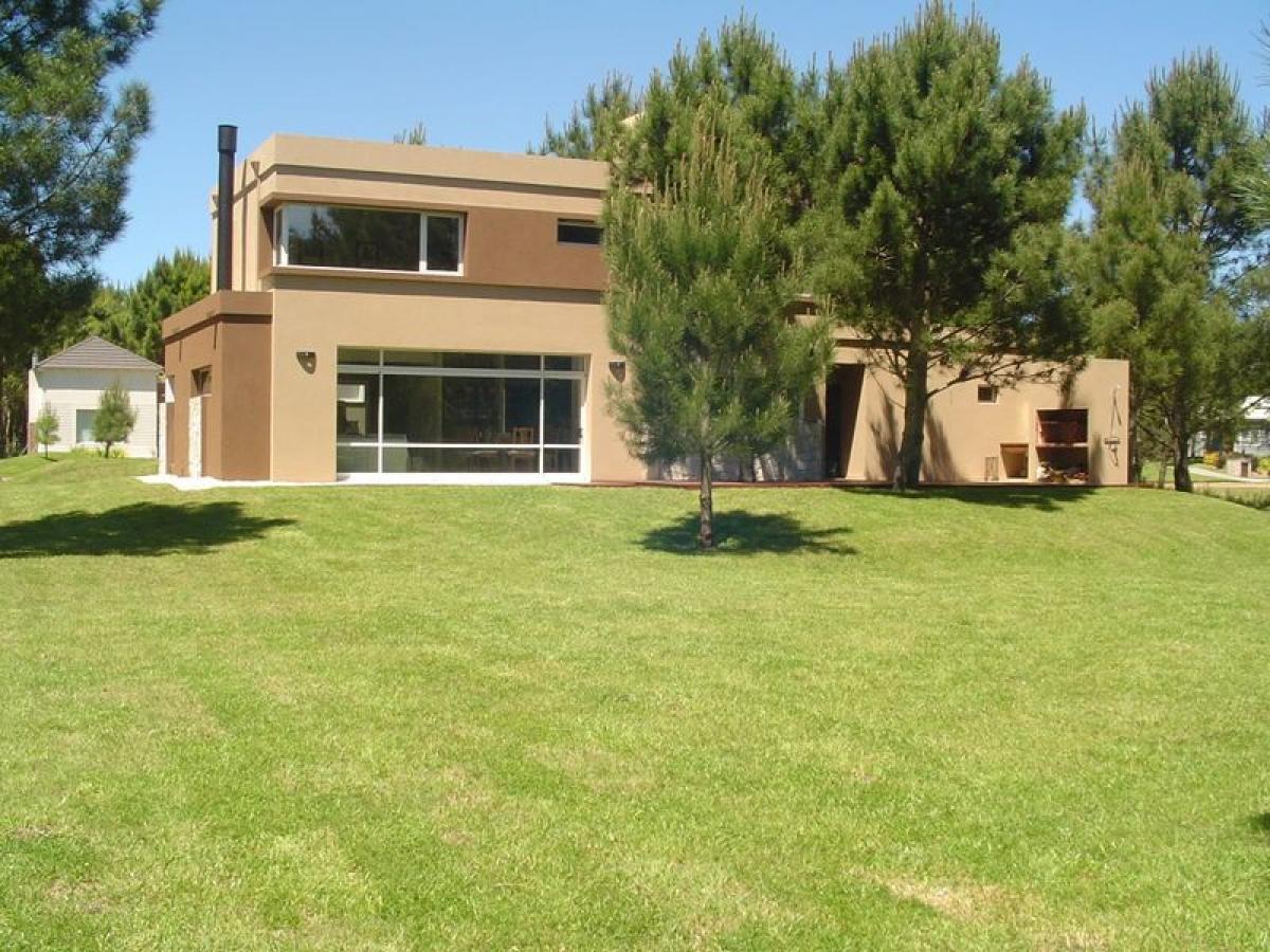 3 غرف نوم منزل في Mar del Plata, Argentina رقم 97390