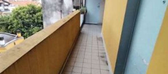 2-salle Appartement à Legnano, Italy No. 222328 5