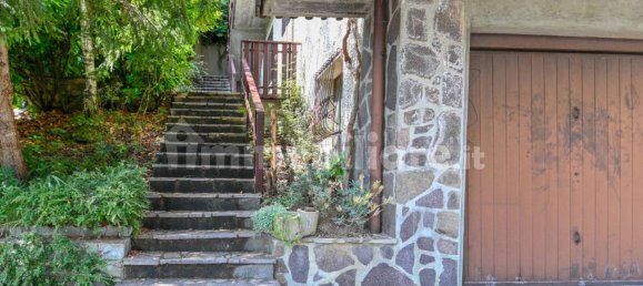 Apartamento de 2 dormitorios en Selvino, Italy No. 295736 12