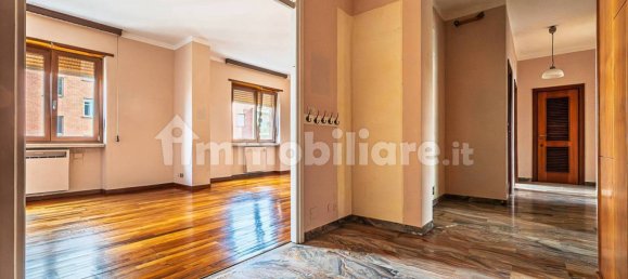 2 chambres Appartement à Turin, Italy No. 342411 2