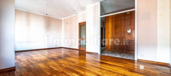 2 chambres Appartement à Turin, Italy No. 342411 4