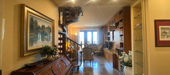 3 غرف نوم شقة في Turin, Italy رقم 334627 11