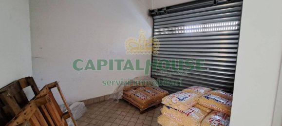 3 rooms House in Comiziano, Italy No. 102501 7