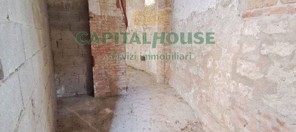 3 rooms House in Comiziano, Italy No. 102501 17
