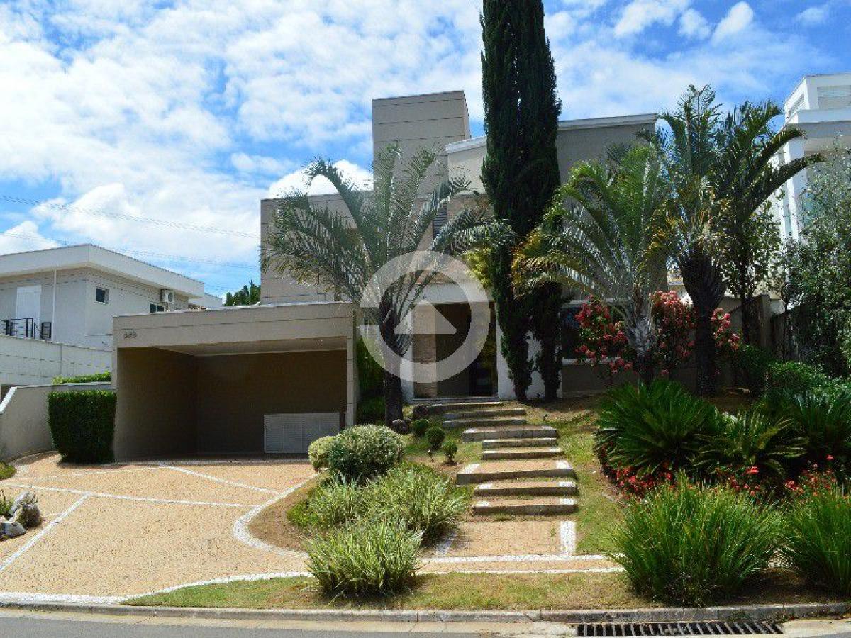 Casa de 4 dormitorios en Sao Paulo, Brazil No. 480364