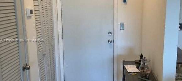 1 dormitorio propiedad comercial en venta en Miami, Miami-Dade, Florida, USA № 614245 10