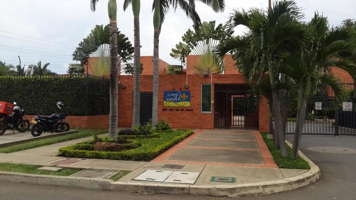 4 bedrooms House in Valle del Cauca, Colombia No. 6002