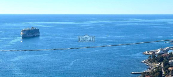 2 bedrooms Villa in Sanremo, Italy No. 14362 7