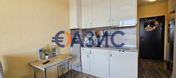 Studio in Sveti Vlas, Bulgaria No. 325 4