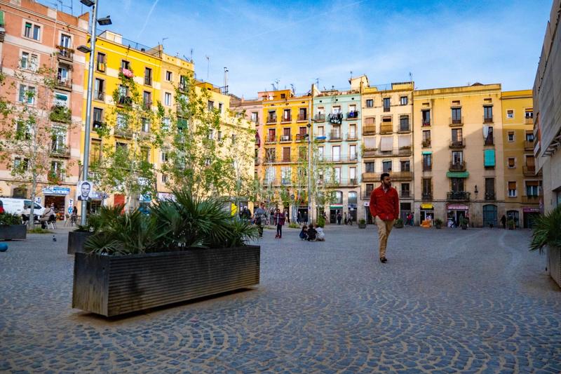 Gebäude in Ciutat Vella, Spain 2134m², Nr. 105975