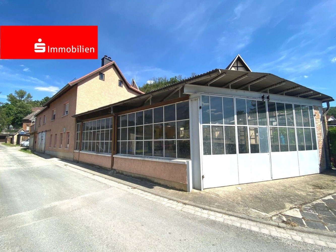 4 غرف نوم بناية في Saale-Holzland, Germany رقم 98808