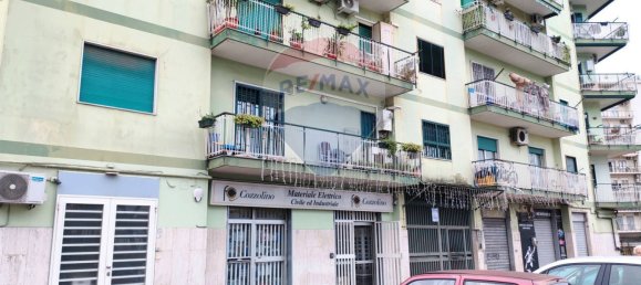 Imóvel comercial de 3 divisões em Casoria, Italy N.º 326124 17