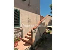 5 bedrooms Apartment in Davoli, Italy No. 342146