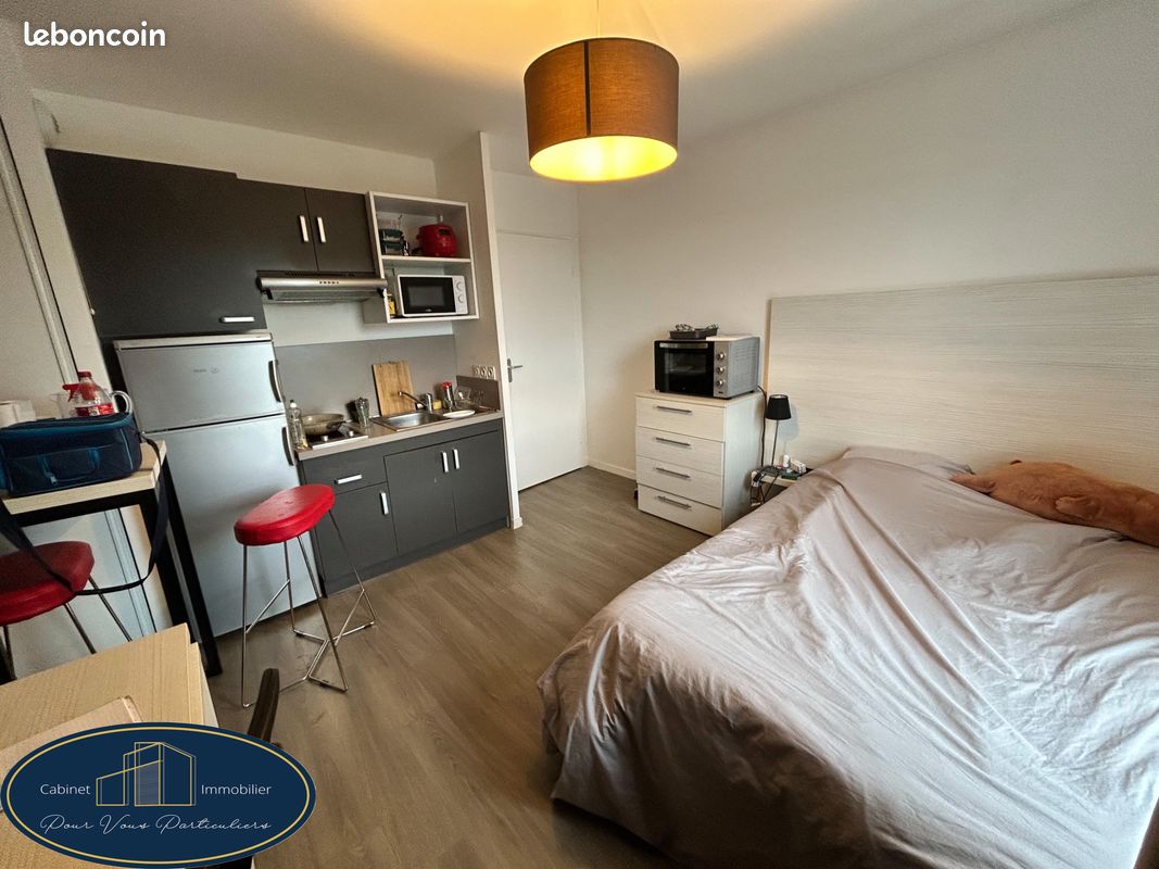 Studio in Valenciennes, France, Nr. 230405