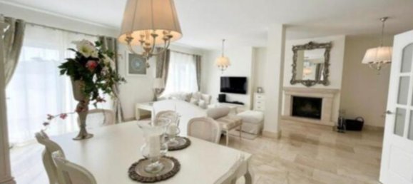 5 bedrooms Villa in San Roque, Spain No. 138821 8