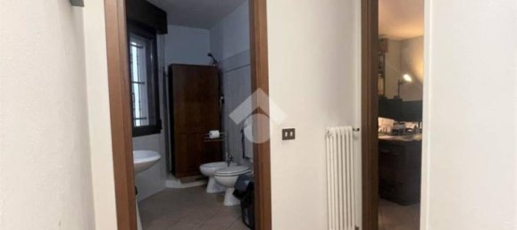 75m² Office in Rubiera, Italy No. 224513 11