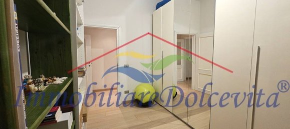 3 bedrooms Apartment in Florence, Italy No. 35541 8