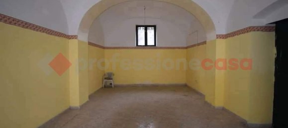 30m² Commercial property in Nocera Inferiore, Italy No. 88379 5