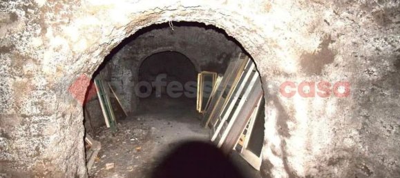 30m² Commercial property in Nocera Inferiore, Italy No. 88379 6