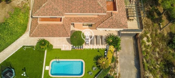 4 bedrooms House in Cabrils, Spain No. 179406 39