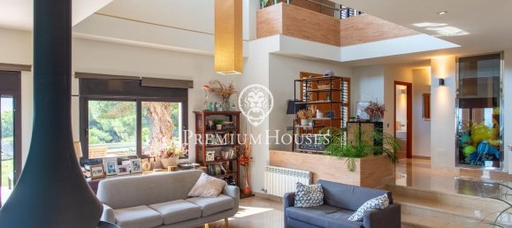 4 bedrooms House in Cabrils, Spain No. 179406 7