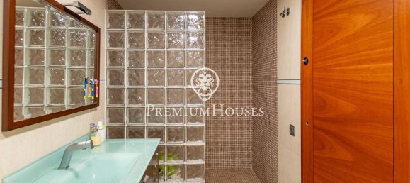 4 bedrooms House in Cabrils, Spain No. 179406 23