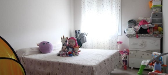 3 Schlafzimmer Wohnung in Casalgrande, Italy, Nr. 349379 12