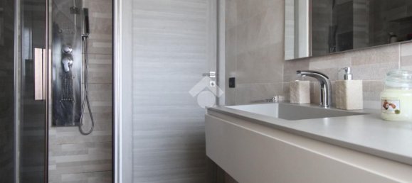 3 Schlafzimmer Wohnung in Casalgrande, Italy, Nr. 349379 17