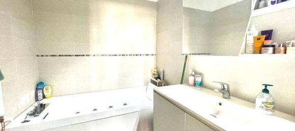 3 غرف نوم شقة في Bologna, Italy رقم 26216 50