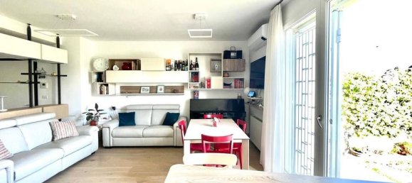 3 غرف نوم شقة في Bologna, Italy رقم 26216 4