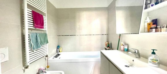 3 غرف نوم شقة في Bologna, Italy رقم 26216 49