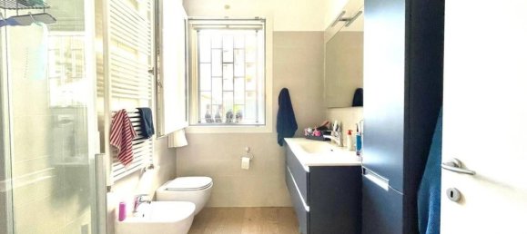 3 غرف نوم شقة في Bologna, Italy رقم 26216 39