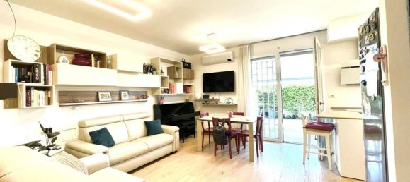 3 غرف نوم شقة في Bologna, Italy رقم 26216 7