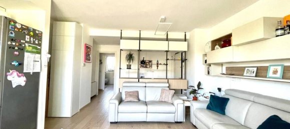 3 غرف نوم شقة في Bologna, Italy رقم 26216 6